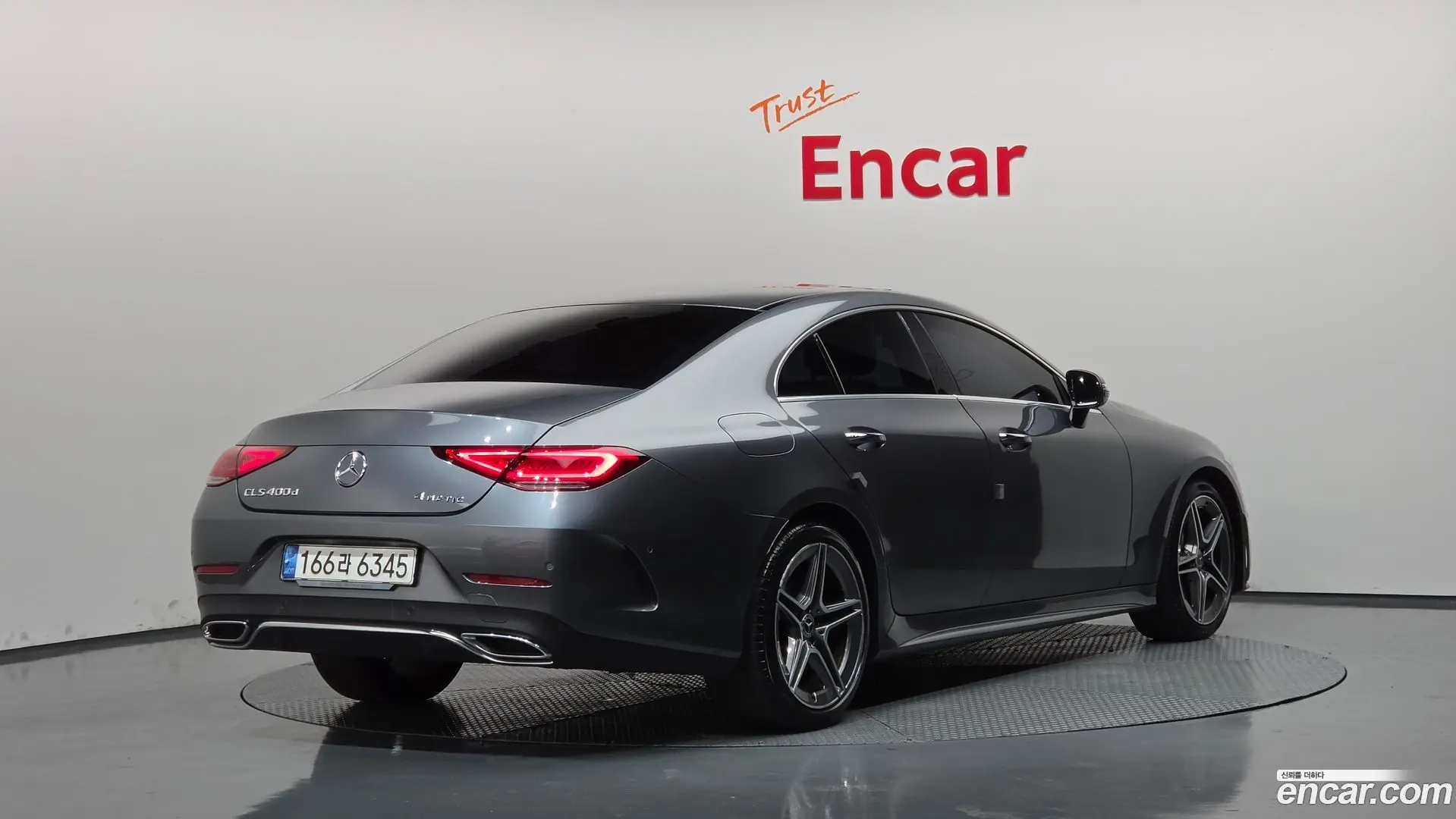 Main__Slider__Photo:CLS-Class Mercedes-Benz 2019.11-1