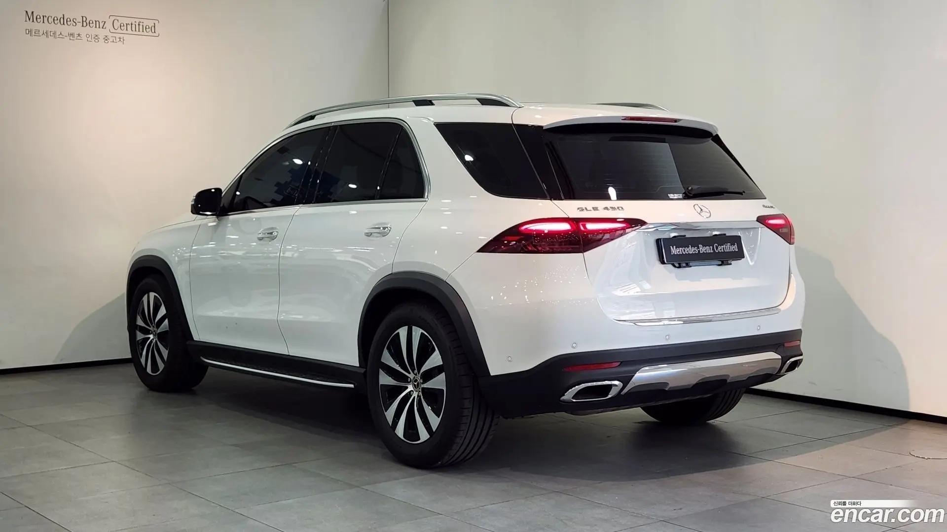 Main__Slider__Photo:GLE-Class Mercedes-Benz 2026.3-1