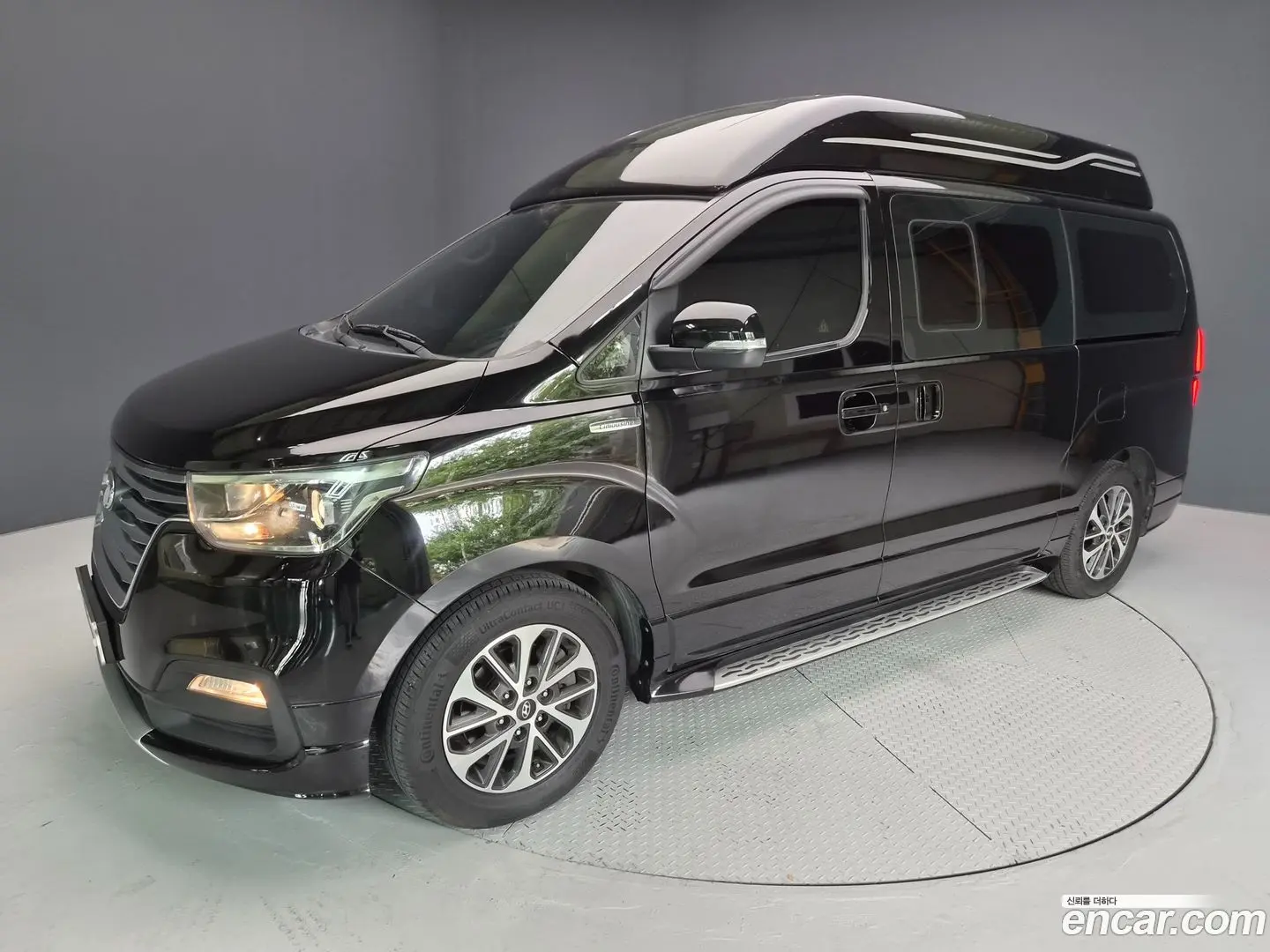 Main__Slider__Photo:Starex Hyundai 2018.9-1