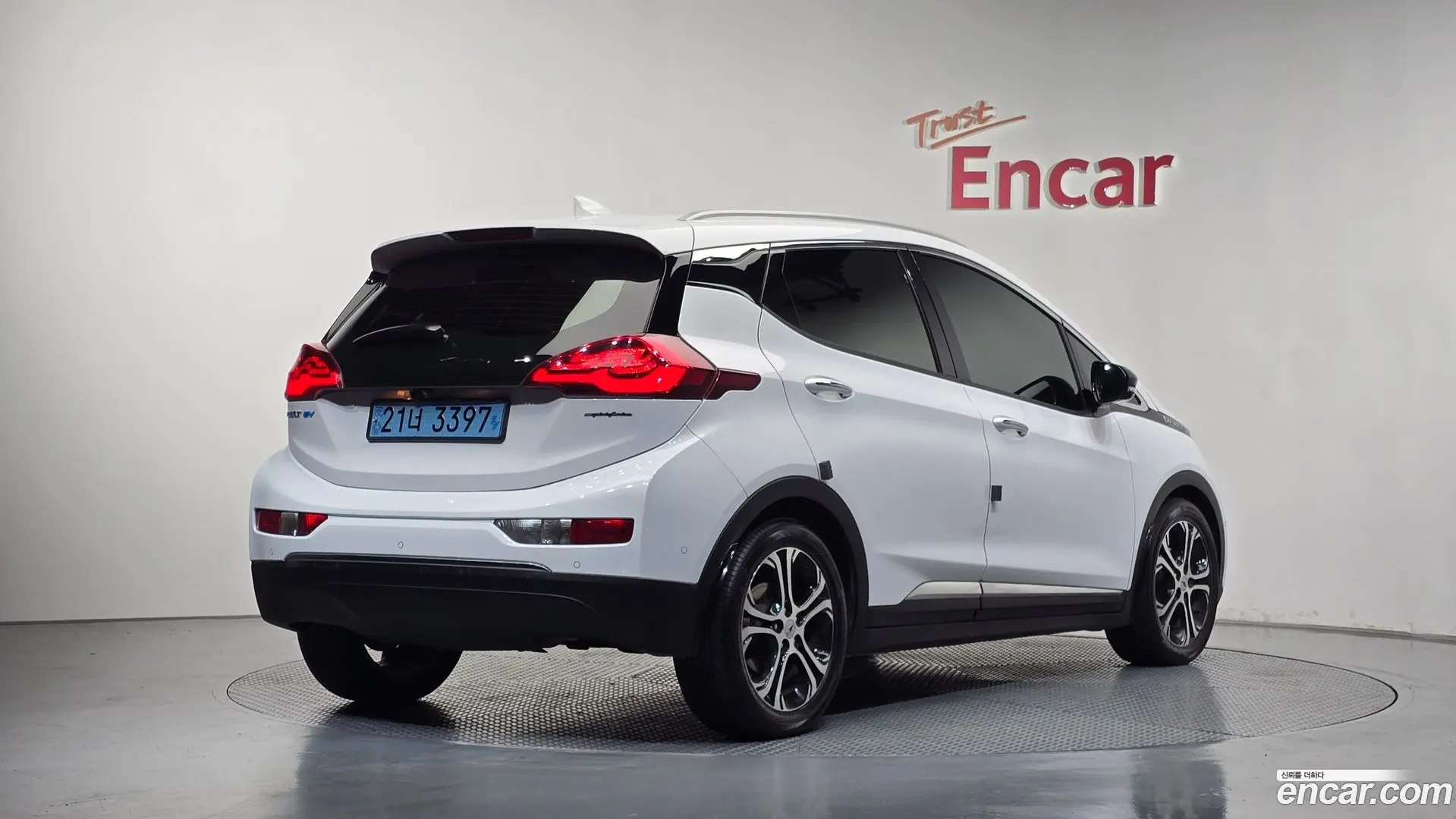 Main__Slider__Photo:Bolt EV Chevrolet 2019.11-1