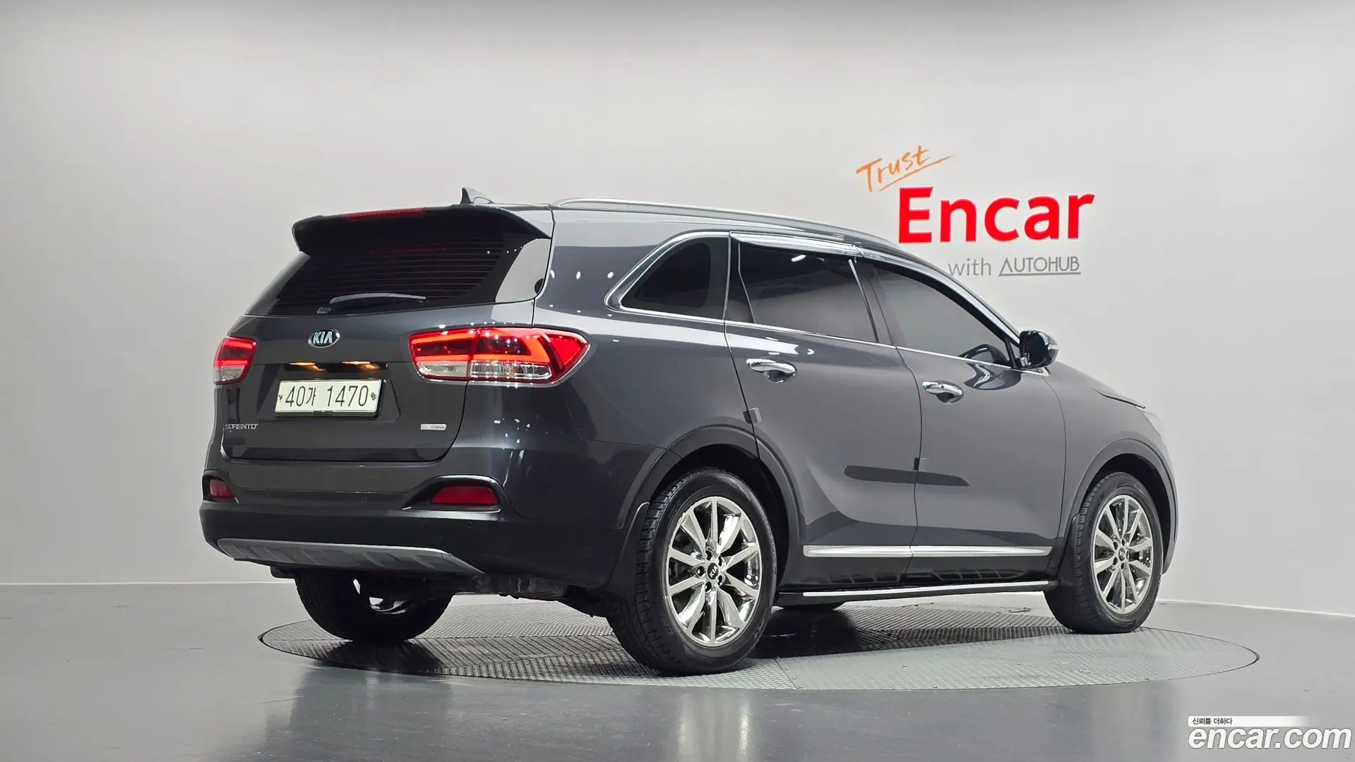 Main__Slider__Photo:Sorento Kia 2017.8-1