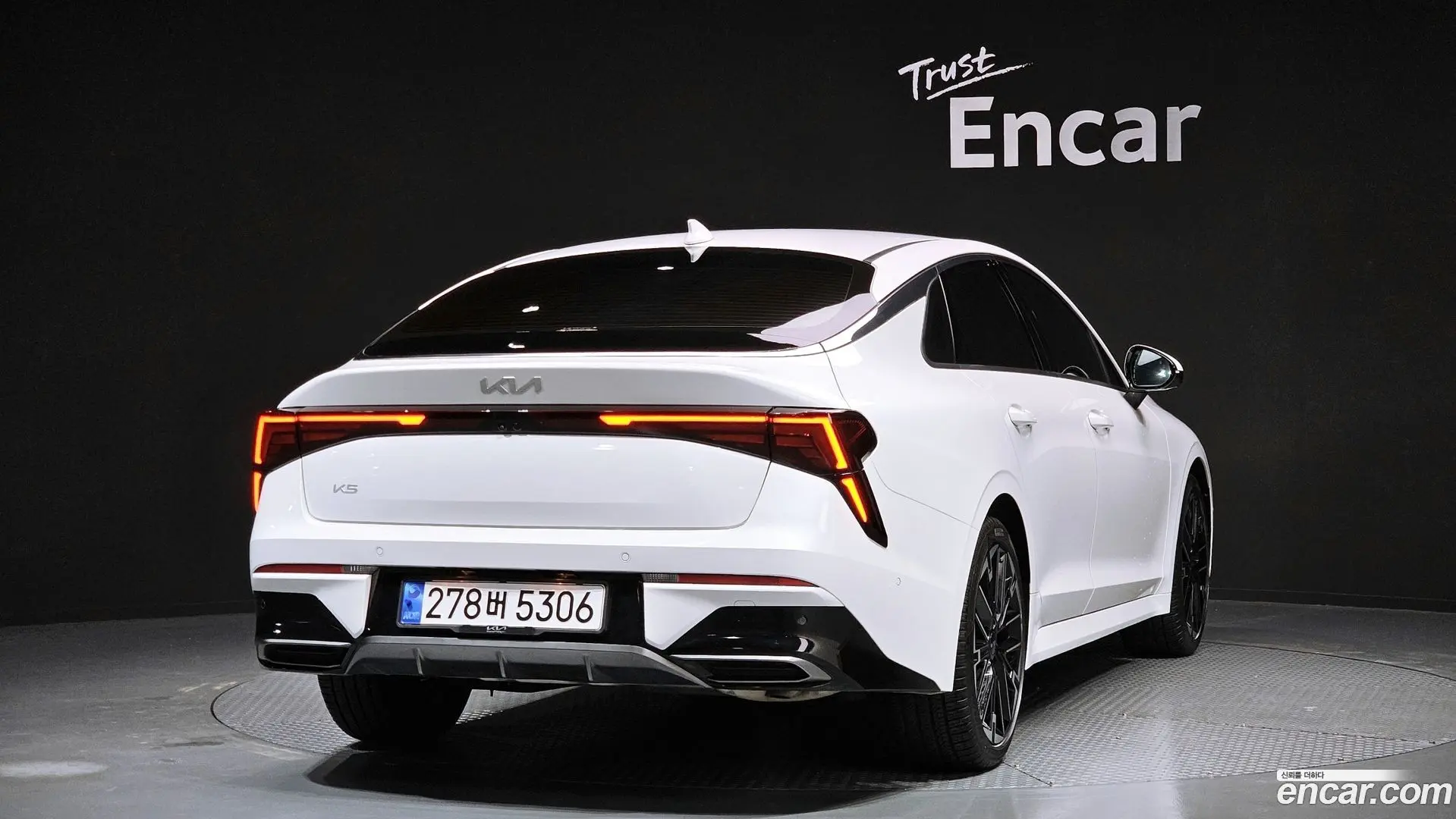 Main__Slider__Photo:K5 Kia 2025.3-1