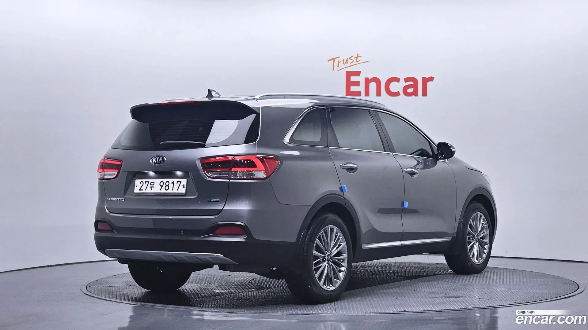 Main__Slider__Photo:Sorento Kia 2015.3-1