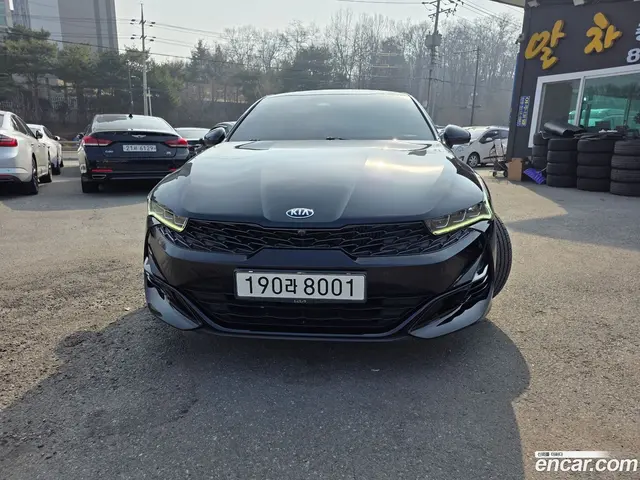 Main__Slider__Photo:K5 Kia 2021.4-1
