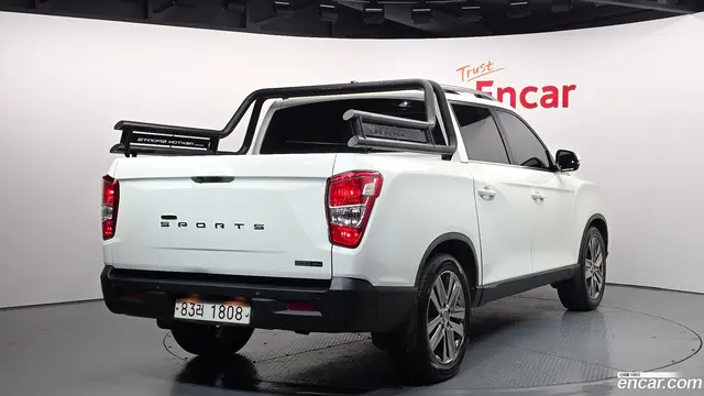 Main__Slider__Photo:Rexton KG Mobility 2018.4-1