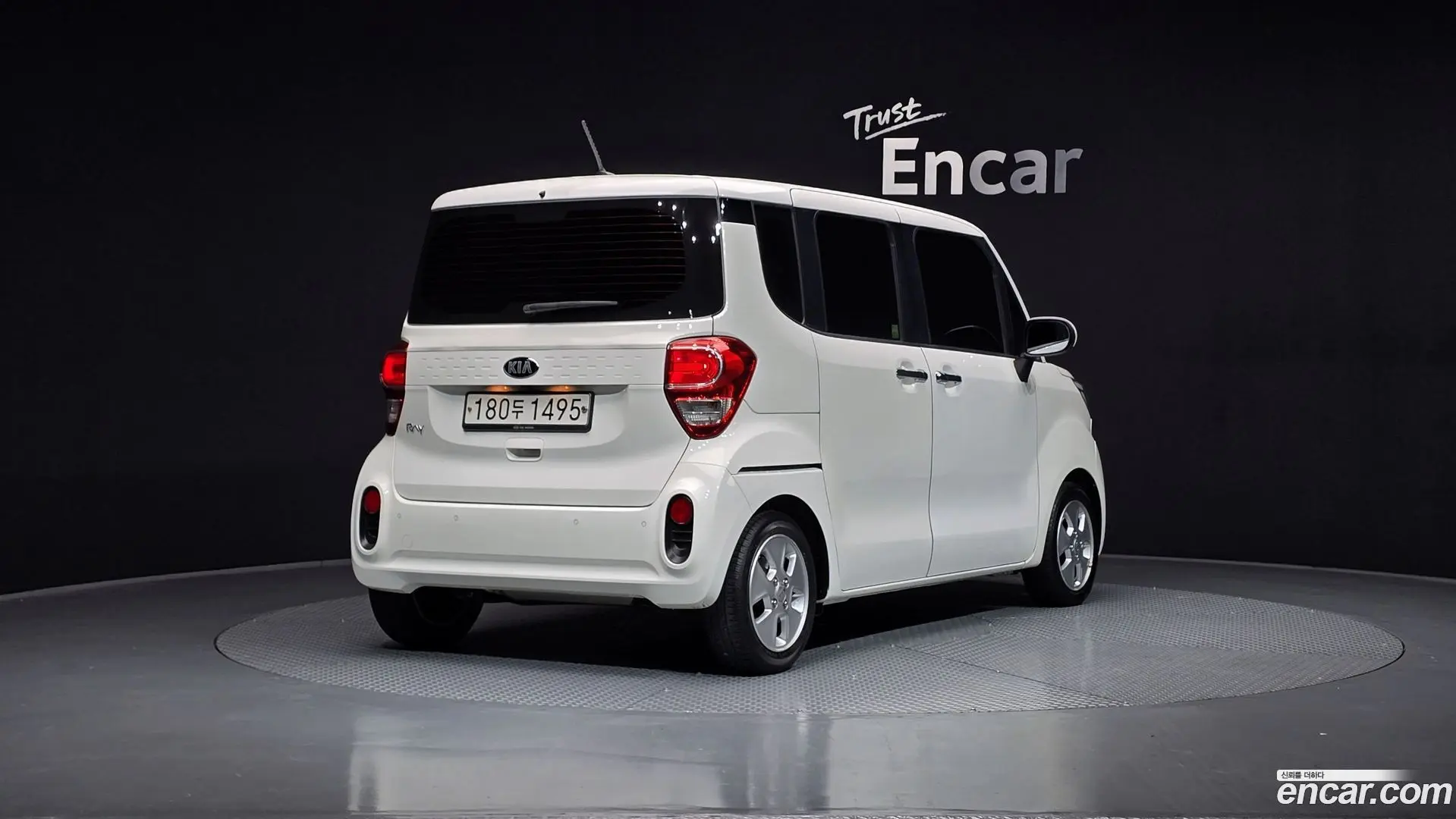 Main__Slider__Photo:RAY Kia 2019.9-1
