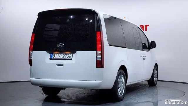 Main__Slider__Photo:Staria Hyundai 2022.1-1