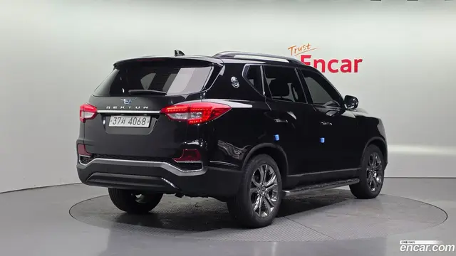Main__Slider__Photo:Rexton KG Mobility 2018.4-1