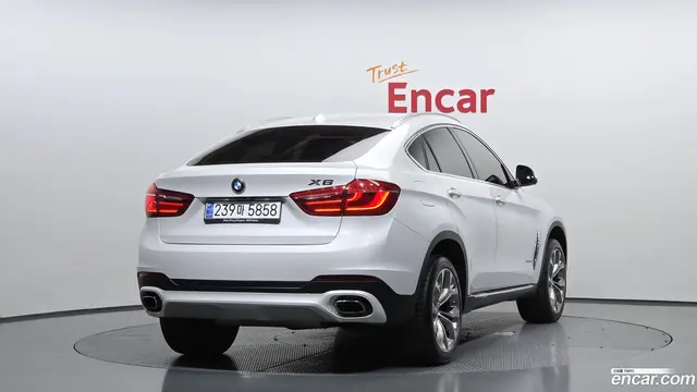 Main__Slider__Photo:X6 BMW 2018.5-1