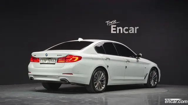 Main__Slider__Photo:5-Series BMW 2018.11-1