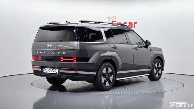 Main__Slider__Photo:Santafe Hyundai 2023.10-1