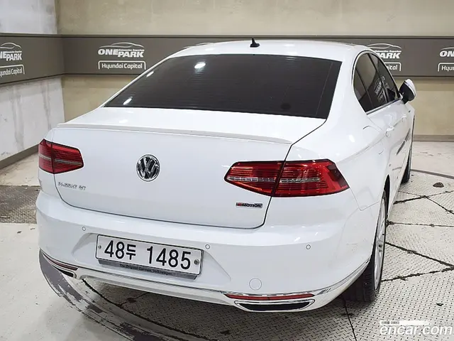 Main__Slider__Photo:Passat Volkswagen 2018.7-1