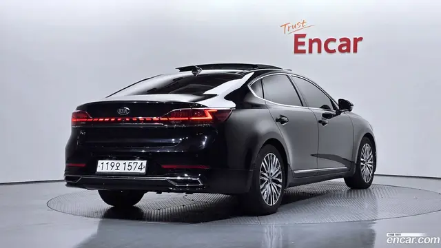 Main__Slider__Photo:K7 Kia 2020.6-1