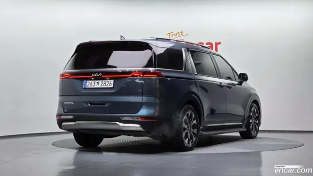 Main__Slider__Photo:Canival Kia 2022.3-1