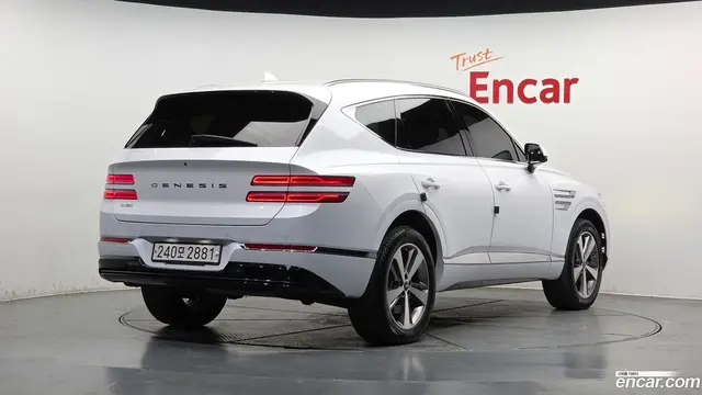 Main__Slider__Photo:GV80 Genesis 2020.11-1
