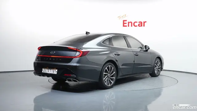 Main__Slider__Photo:Sonata Hyundai 2020.5-1