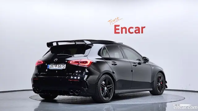 Main__Slider__Photo:A-Class Mercedes-Benz 2020.11-1