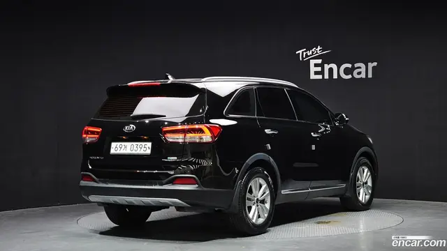 Main__Slider__Photo:Sorento Kia 2016.8-1