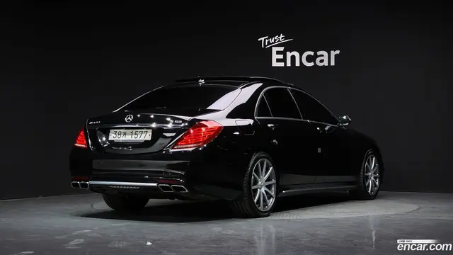 Main__Slider__Photo:S-Class Mercedes-Benz 2017.4-1