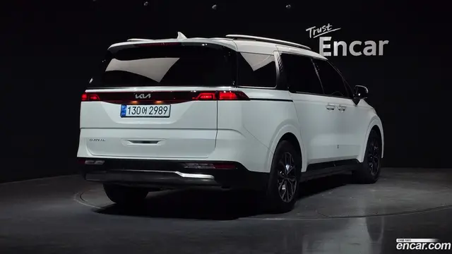 Main__Slider__Photo:Canival Kia 2023.4-1