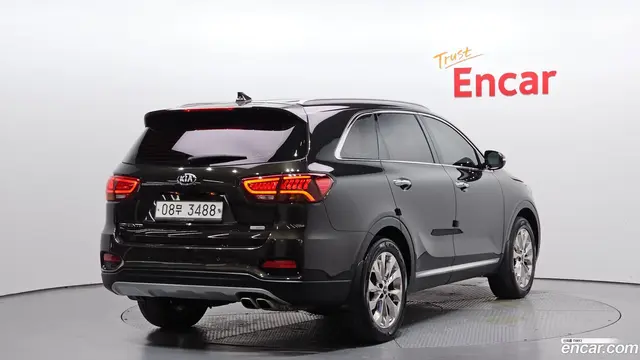 Main__Slider__Photo:Sorento Kia 2018.2-1
