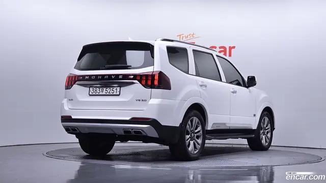 Main__Slider__Photo:Mohave Kia 2021.2-1