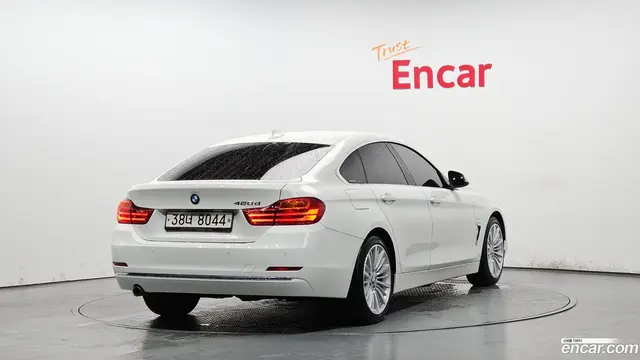 Main__Slider__Photo:4-Series BMW 2015.4-1