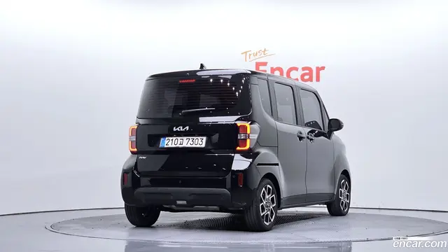 Main__Slider__Photo:RAY Kia 2025.4-1