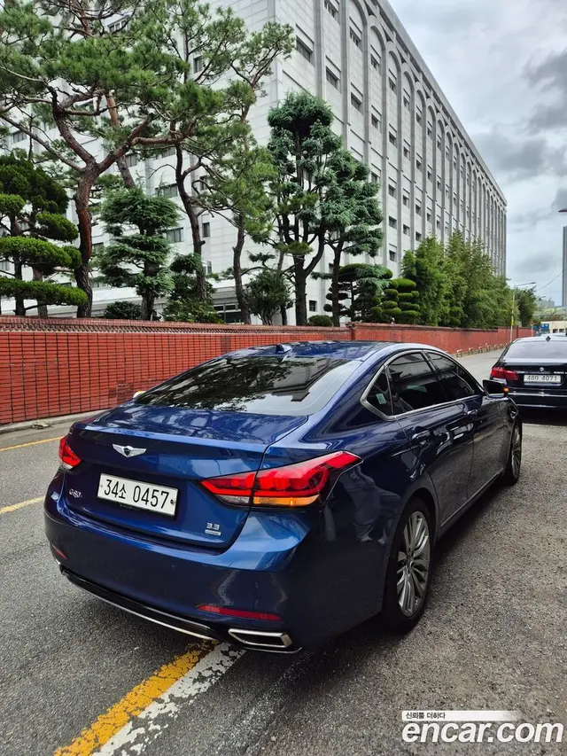 Main__Slider__Photo:G80 Genesis 2016.8-1