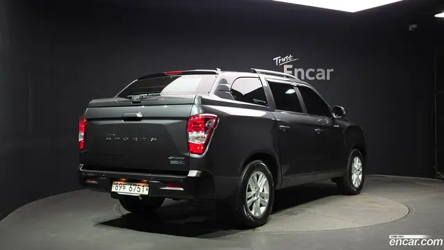 Main__Slider__Photo:Rexton KG Mobility 2019.9-1