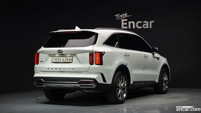 Main__Slider__Photo:Sorento Kia 2020.5-1