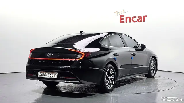 Main__Slider__Photo:Sonata Hyundai 2022.3-1