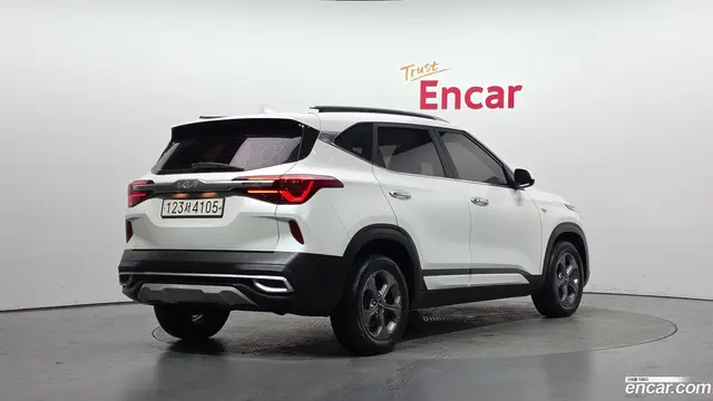 Main__Slider__Photo:Seltos Kia 2022.5-1