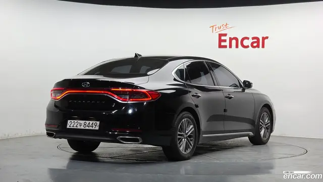 Main__Slider__Photo:Grandeur Hyundai 2019.3-1
