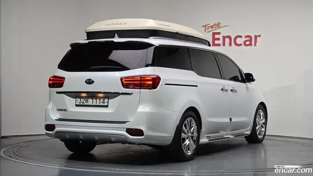 Main__Slider__Photo:Canival Kia 2019.4-1
