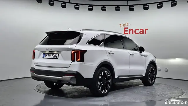 Main__Slider__Photo:Sorento Kia 2023.11-1