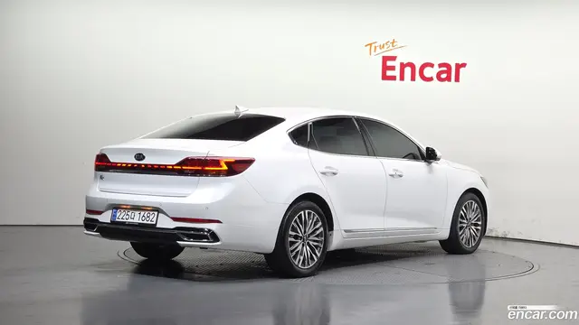 Main__Slider__Photo:K7 Kia 2020.11-1