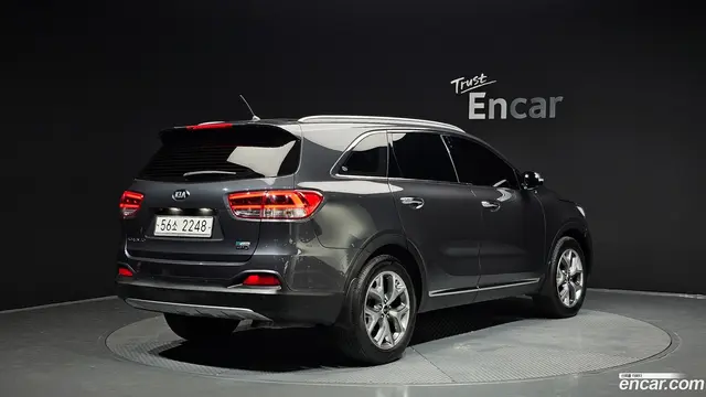 Main__Slider__Photo:Sorento Kia 2016.5-1
