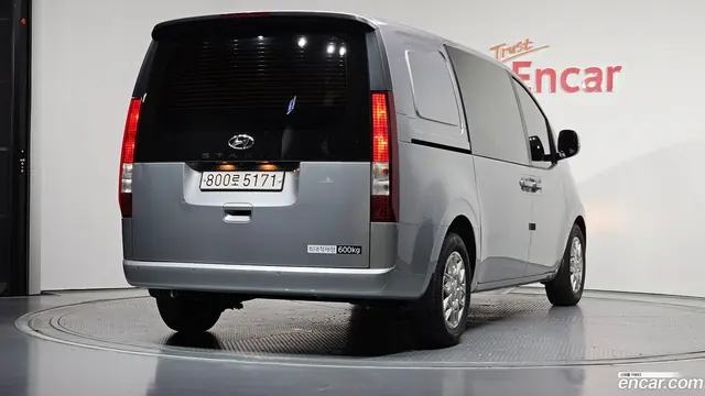 Main__Slider__Photo:Staria Hyundai 2024.1-1