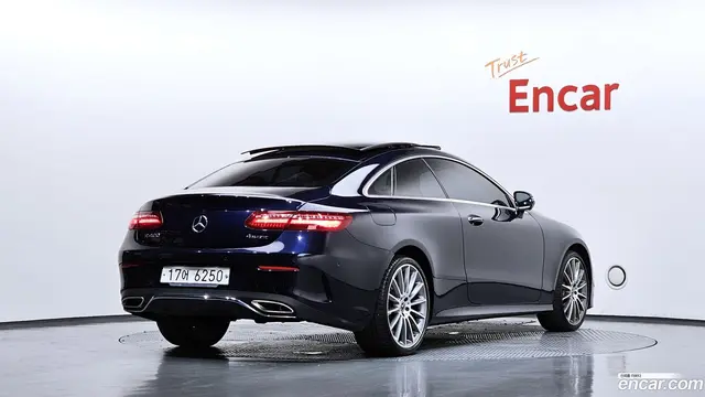 Main__Slider__Photo:E-Class Mercedes-Benz 2017.7-1