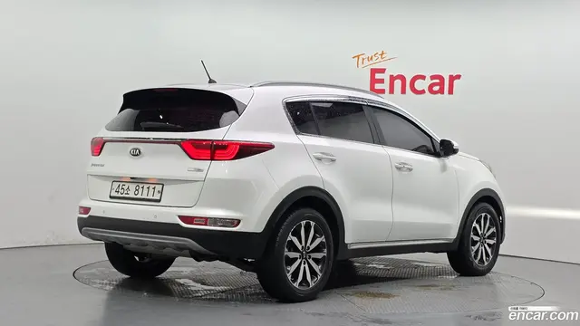 Main__Slider__Photo:Sportage Kia 2017.6-1