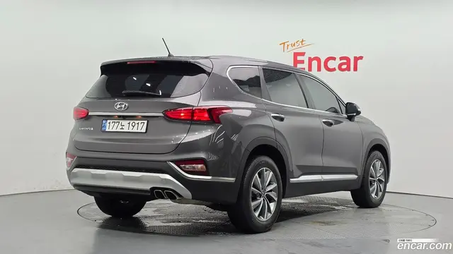 Main__Slider__Photo:Santafe Hyundai 2019.5-1