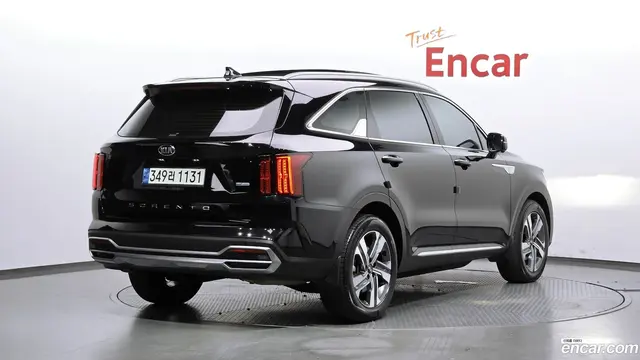 Main__Slider__Photo:Sorento Kia 2020.11-1