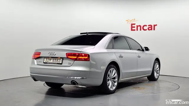 Main__Slider__Photo:A8 Audi 2013.2-1