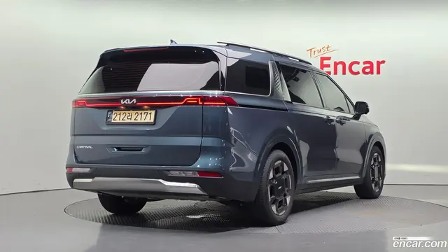 Main__Slider__Photo:Canival Kia 2022.1-1