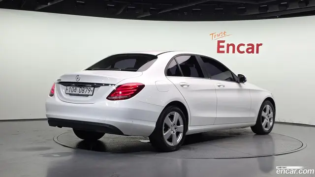 Main__Slider__Photo:C-Class Mercedes-Benz 2015.8-1