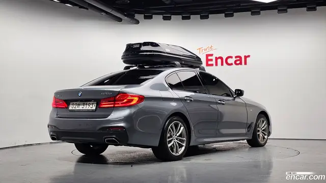 Main__Slider__Photo:5-Series BMW 2017.7-1