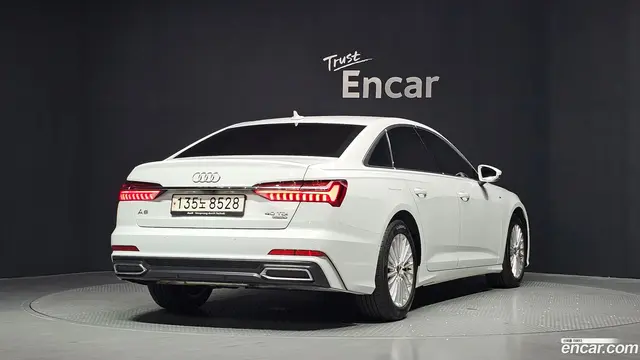 Main__Slider__Photo:A6 Audi 2021.11-1