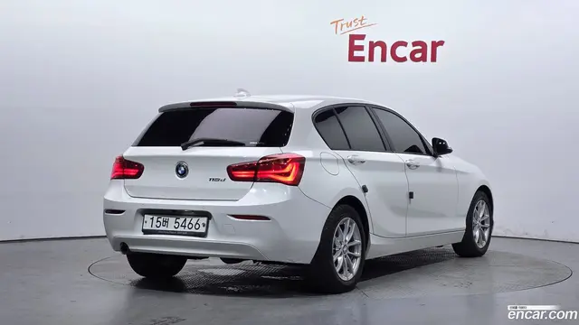 Main__Slider__Photo:1-Series BMW 2018.4-1