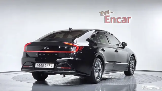 Main__Slider__Photo:Sonata Hyundai 2022.11-1